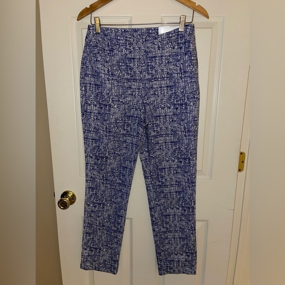 Chico’s pants • NWT • Women’s OR (US size 4R)
